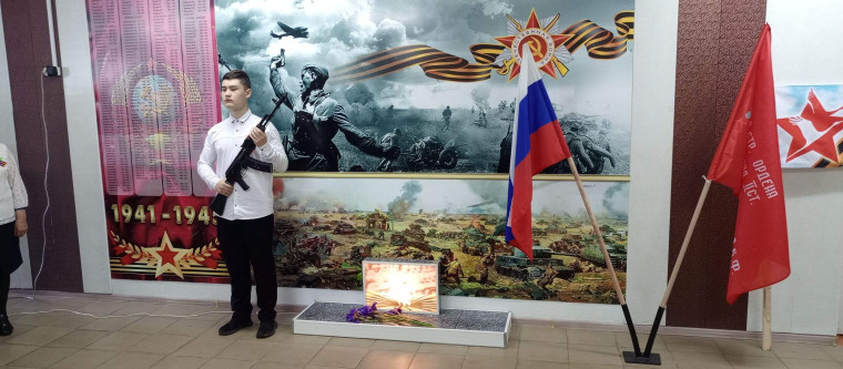 Митинг и Бессмертный полк.